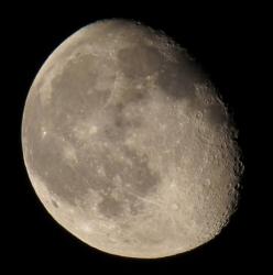 Как сфотографировать луну ночью